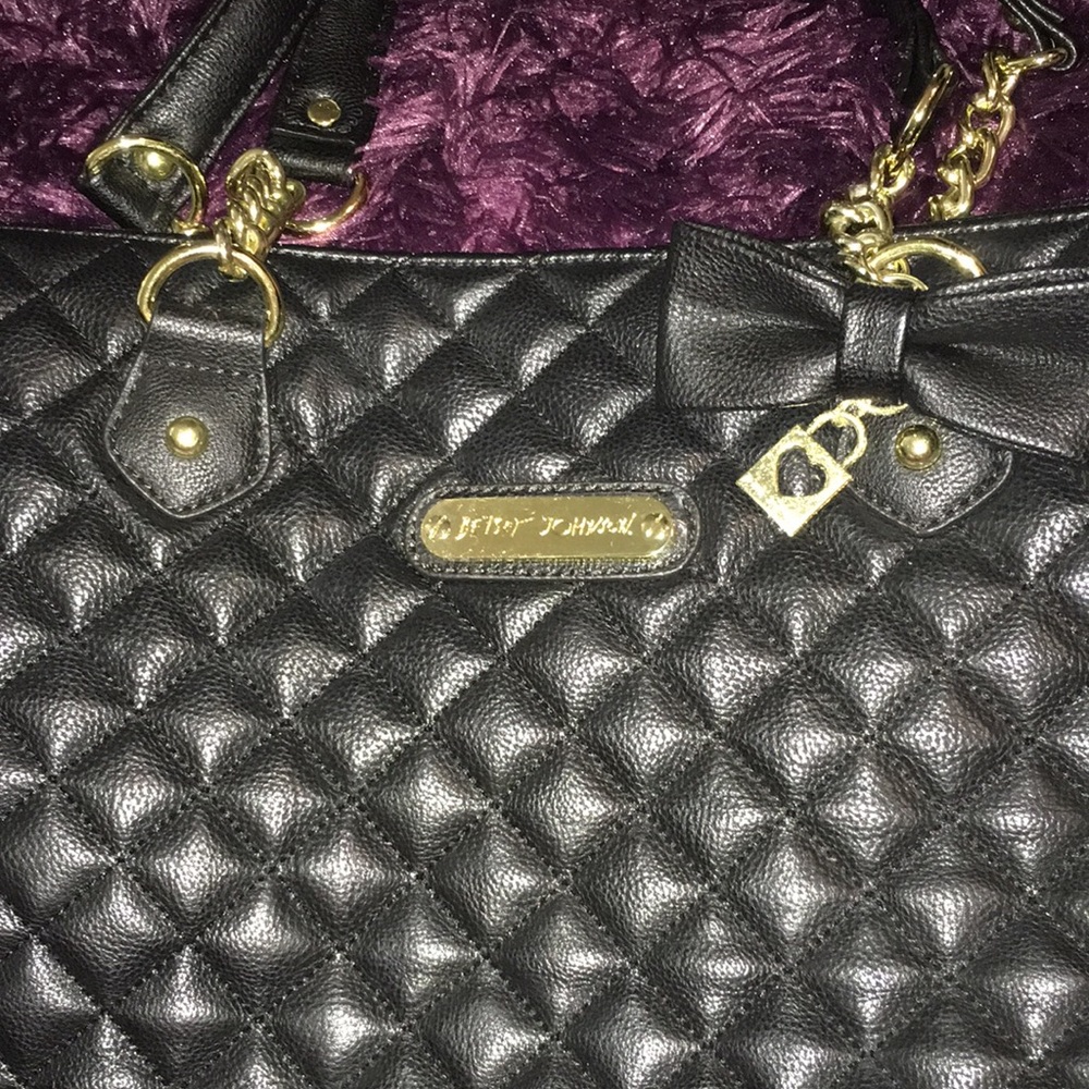 Best Johnson shoulder bag